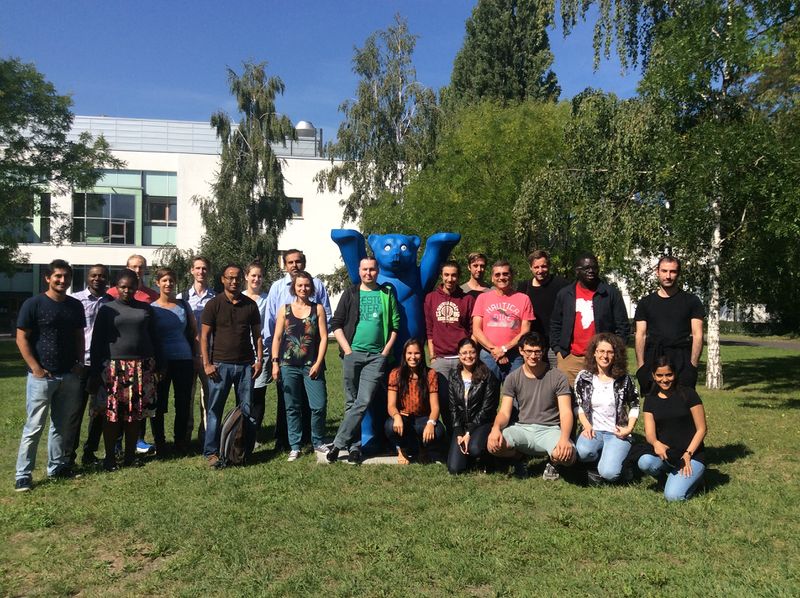 File:2016-09 participants1.jpg